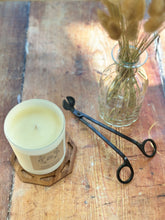 Load image into Gallery viewer, Wick Trimmer (Black)